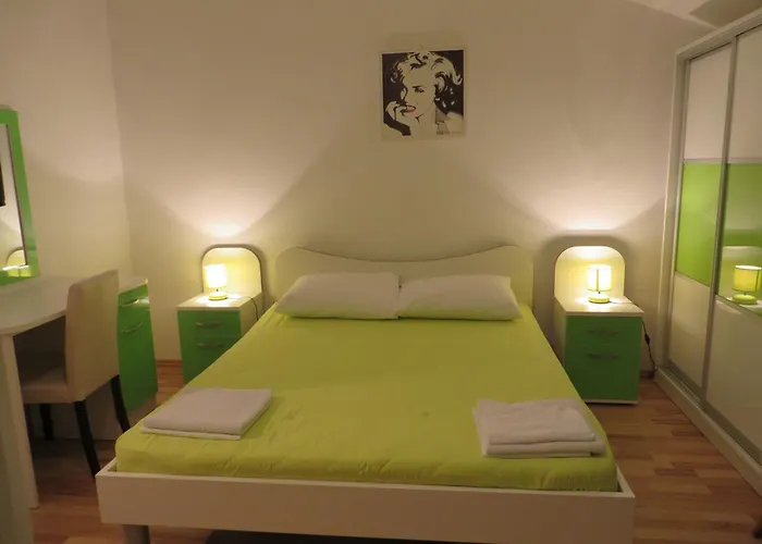 Petar Ii Apartman Hvar Town