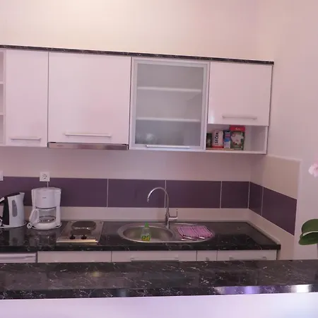 Petar Ii * Hvar Town