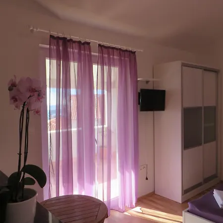 公寓 Petar Ii 赫瓦尔