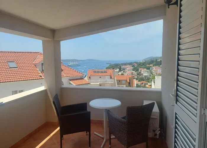 Petar Ii Apartment Hvar Town